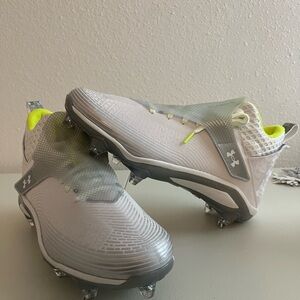Under Amour Highlight Hammer D Football Cleats 3025086-100 Size 12